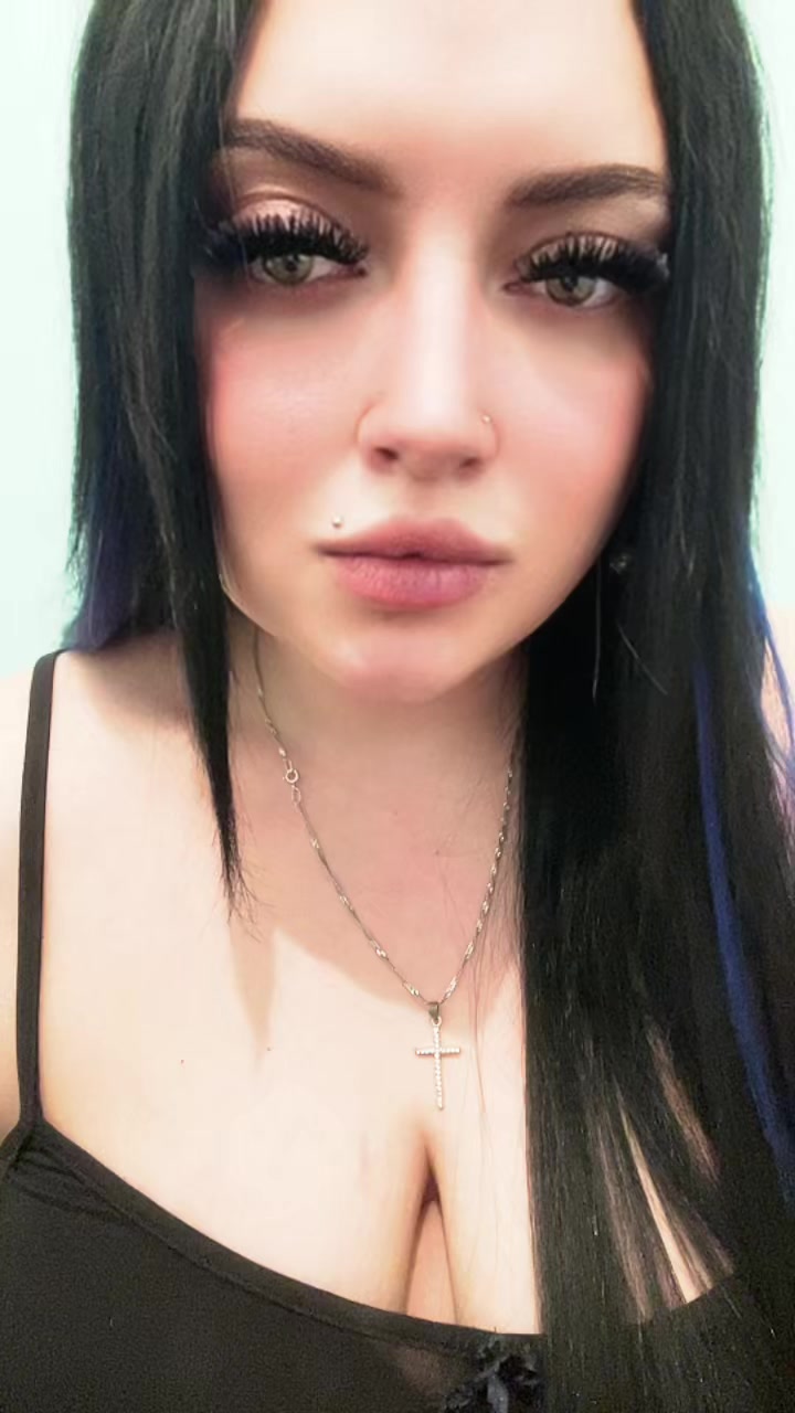 @Arisha 🕊