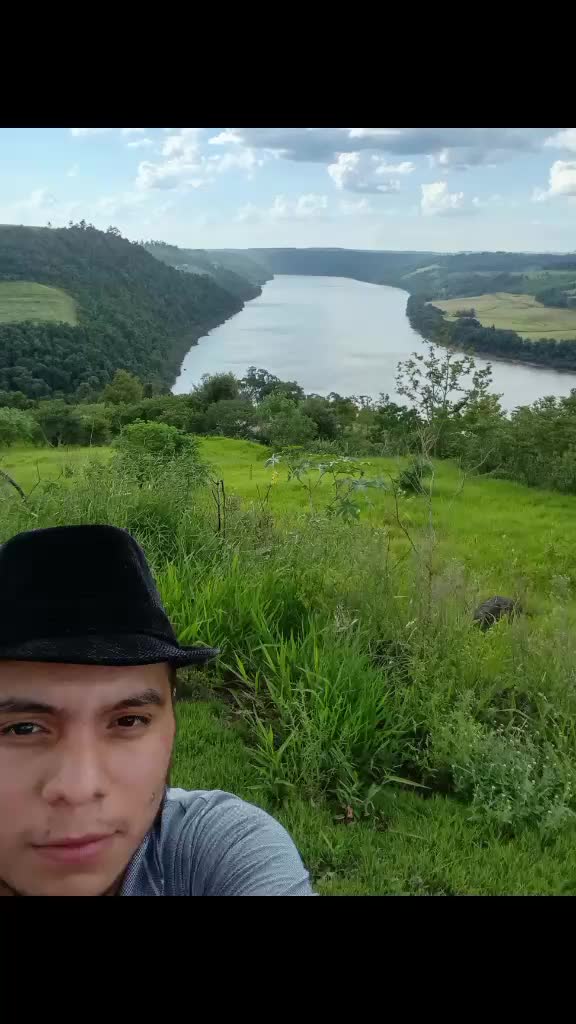 @Pietro Daniel Dominguez Schavë