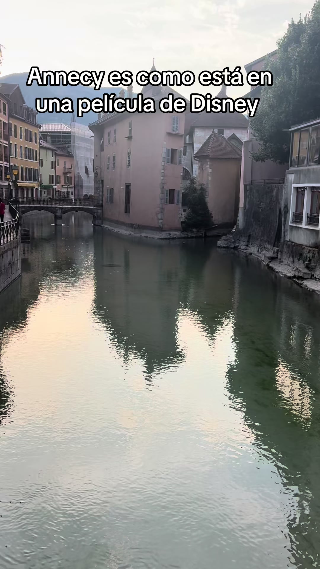 @AliciaRiver