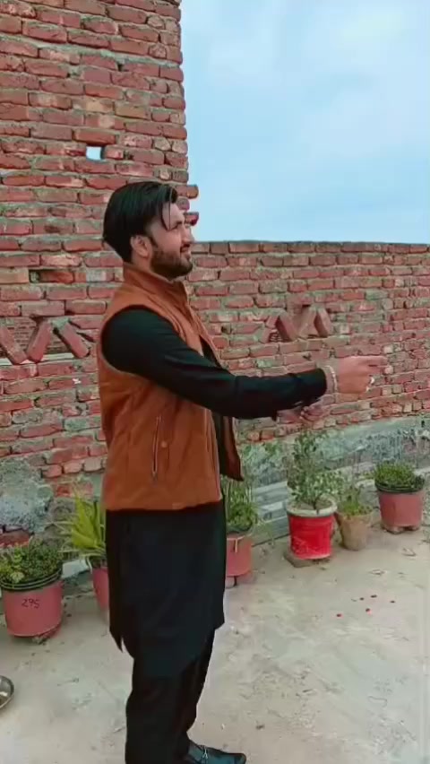 @Quŧab_Shahị_Åwan 🥷🚩
