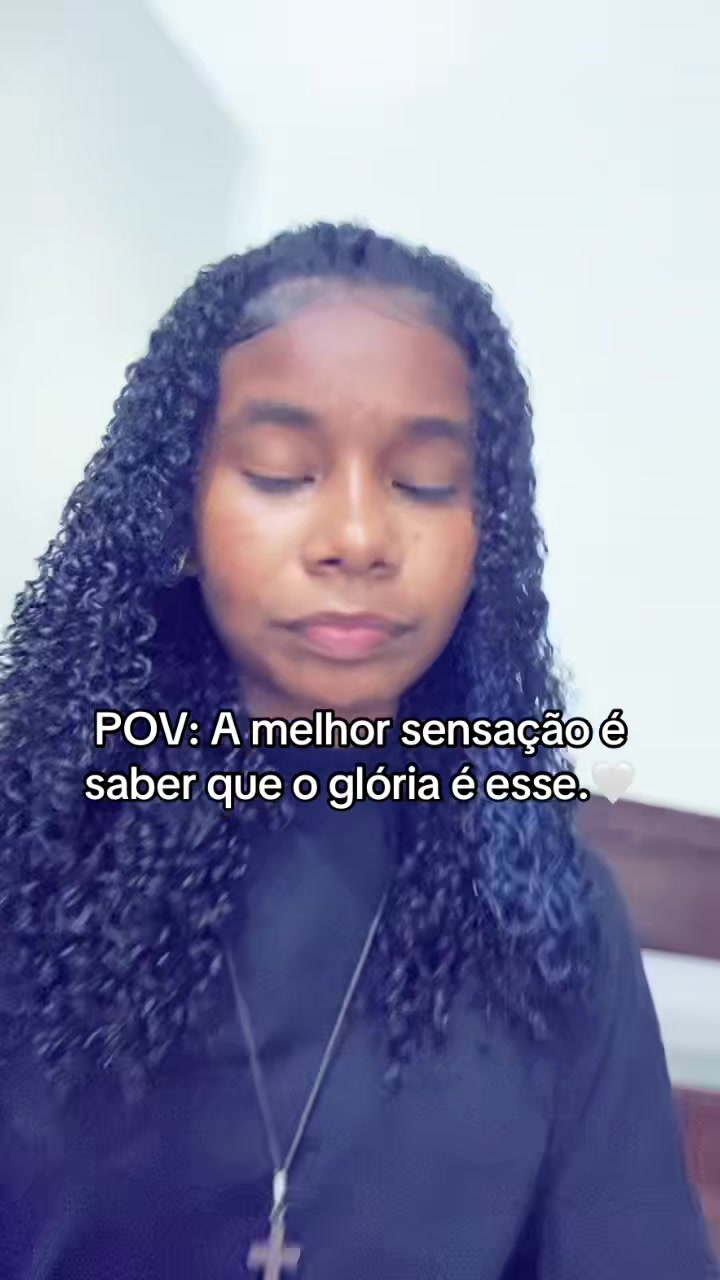 @Jhenife_