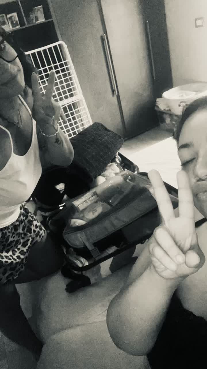 @𝐈𝐋𝐀𝐑𝐈𝐀🖤