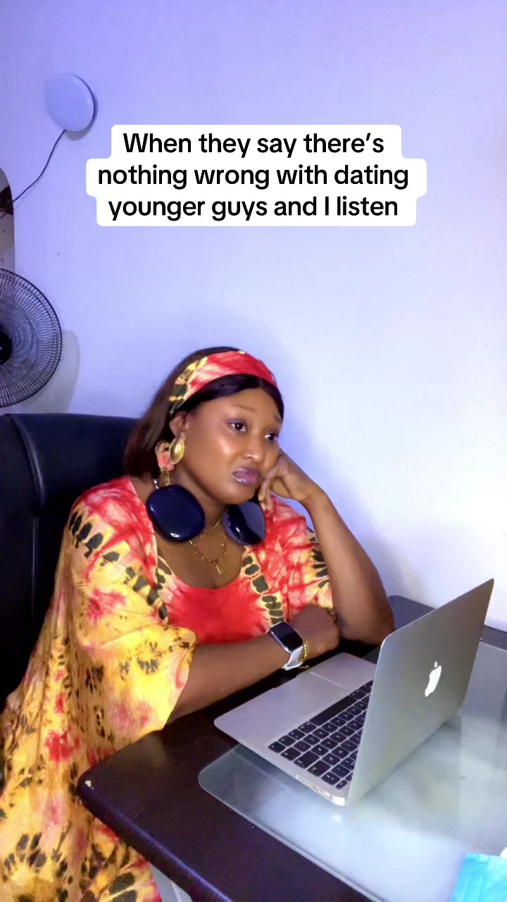 @Evablazzn
