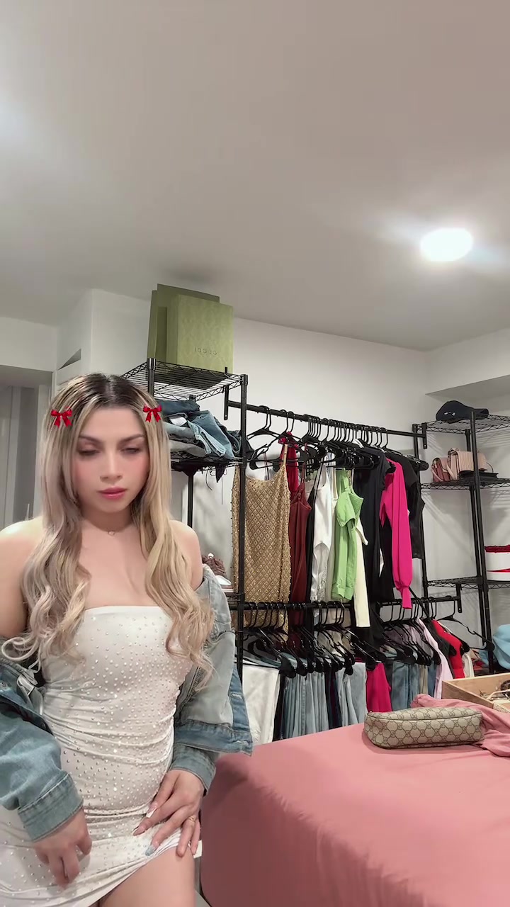 @𝓨𝓪𝓶𝓲🖤👩🏼
