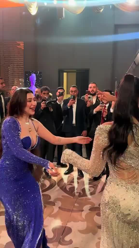 @رقص فاخر