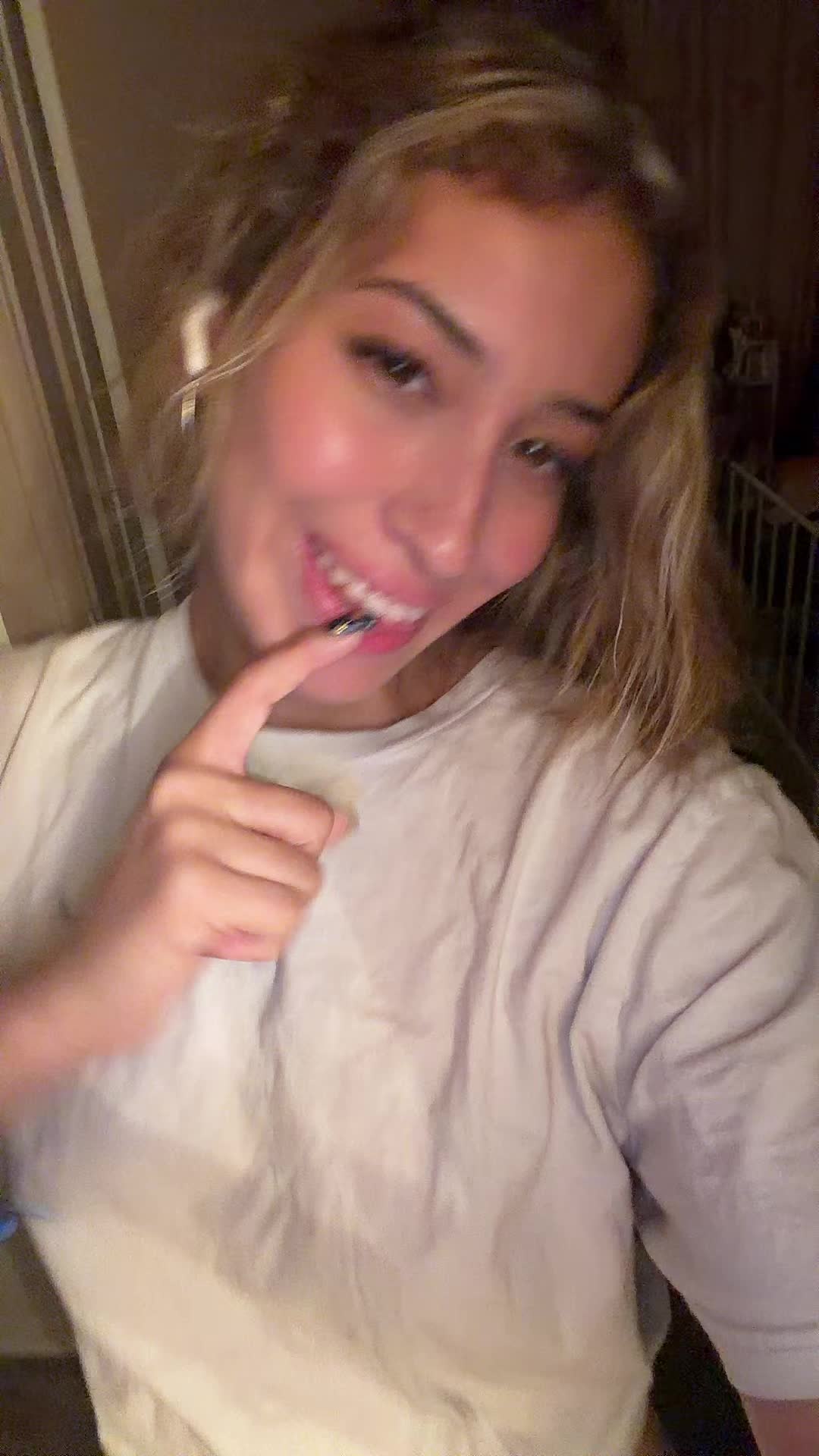 @sam🌙