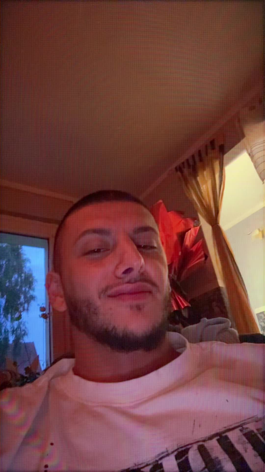 @Gabriel Vass