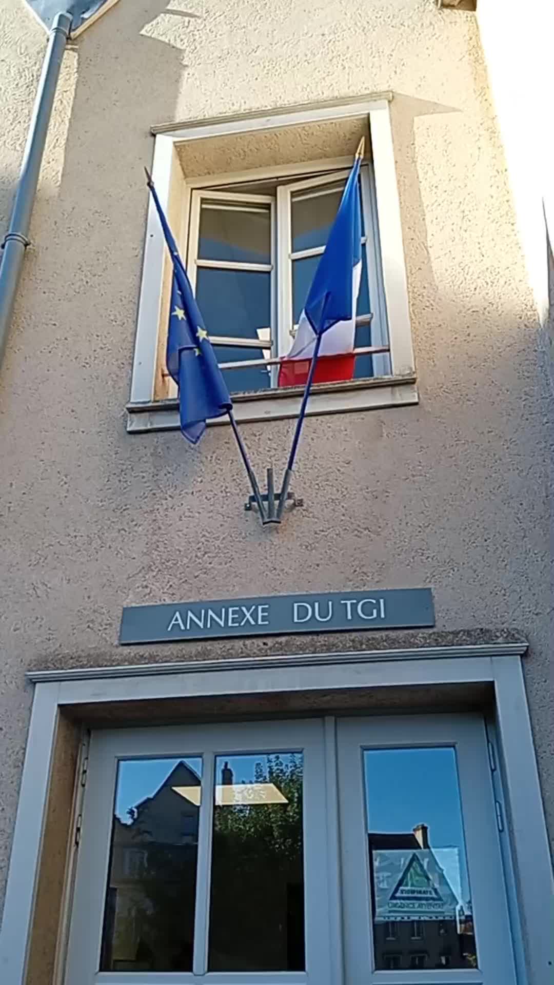 @Noujoud Nehouche