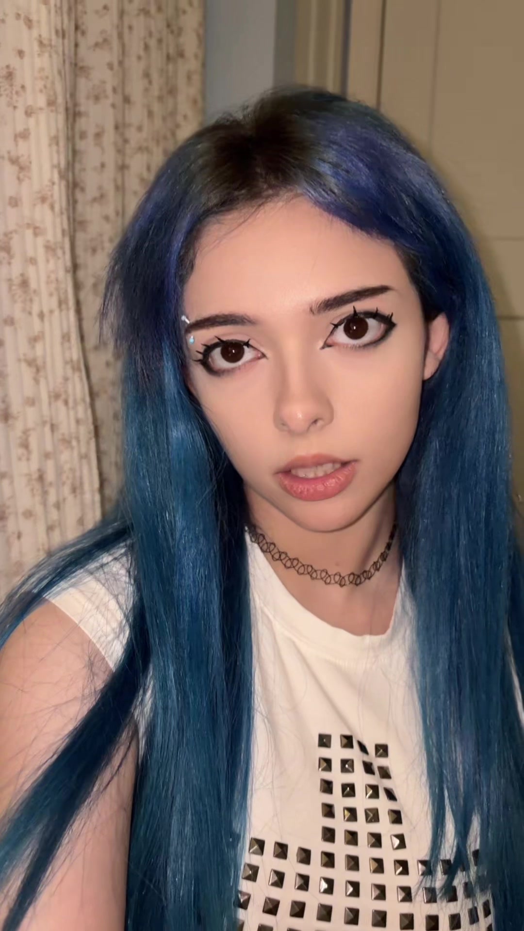 @Miacris ☕️