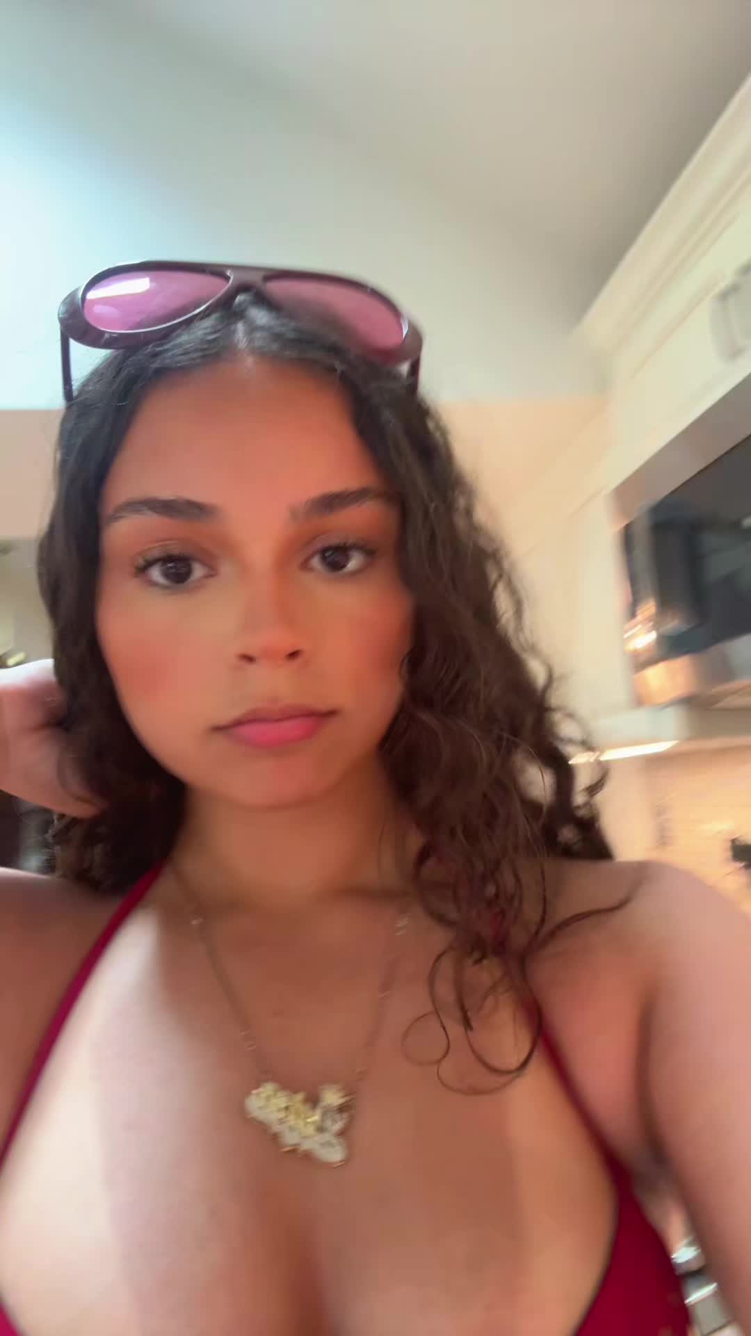 @🧝🏼&zwj;♀️