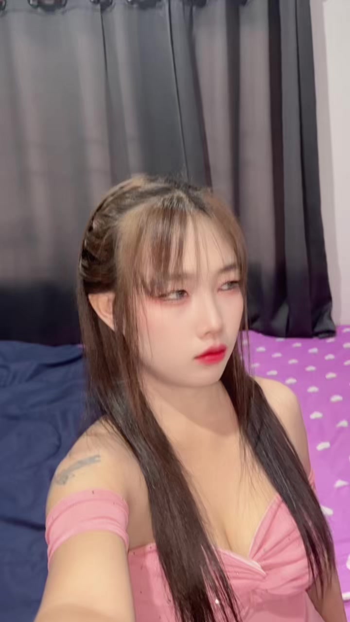 @Sirinrat_0102