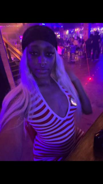 @Miss pretty brown skin 🥴