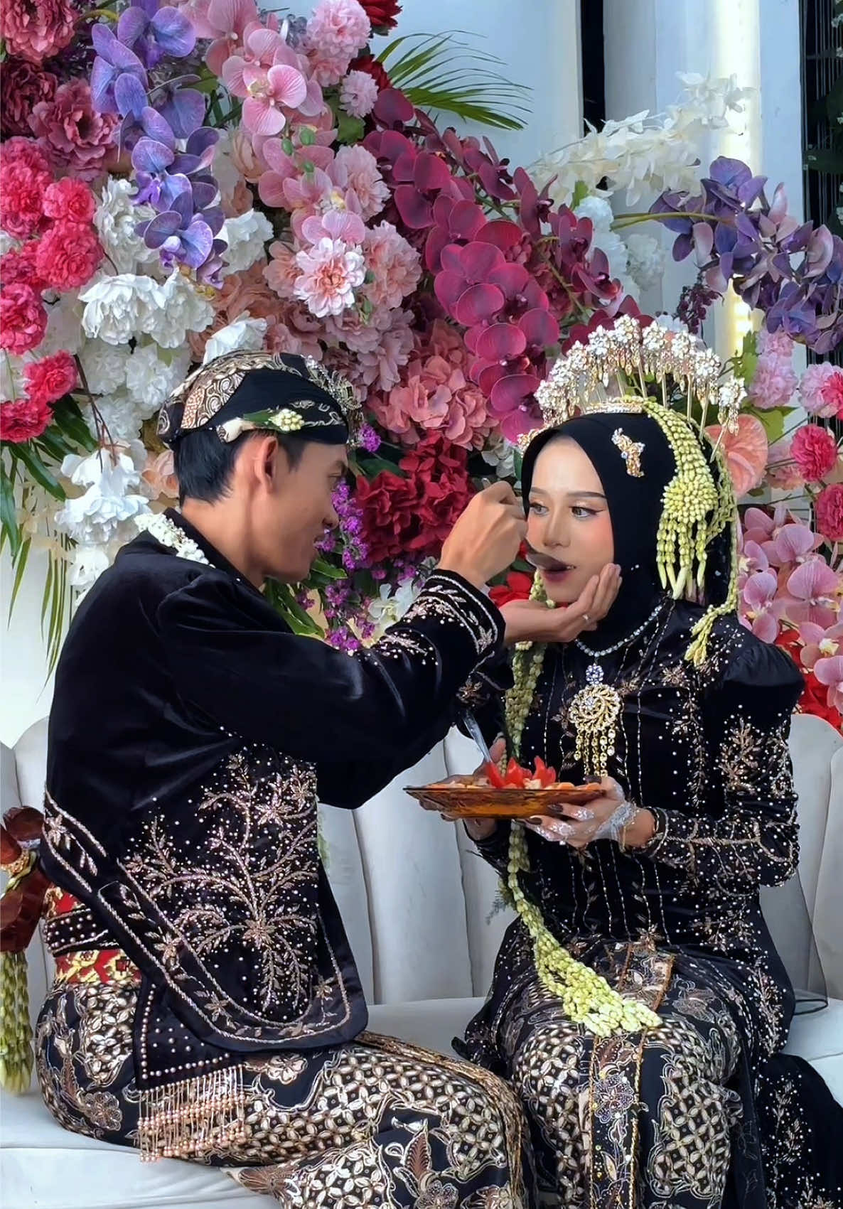 @Mbak Sari || Cucuk Lampah