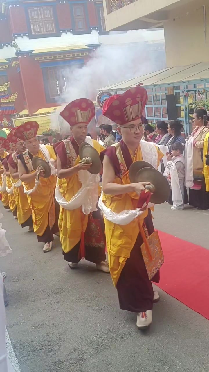 @Finjo Tsering lama