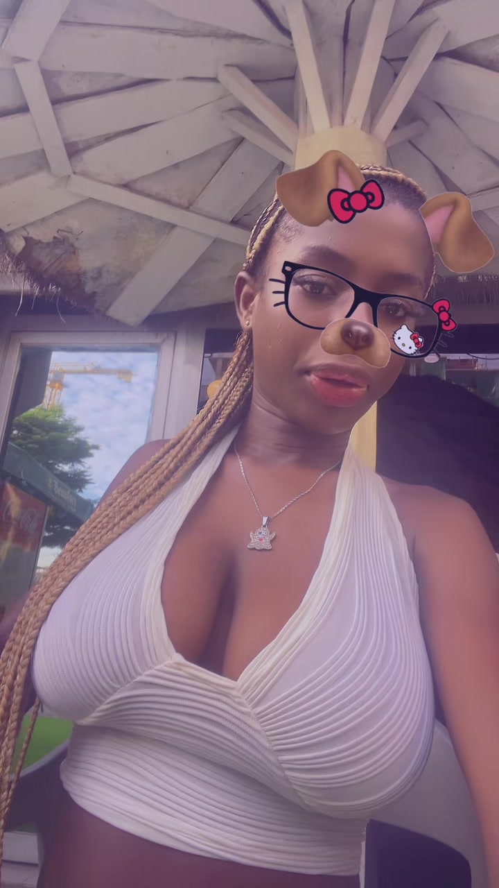 @marie la poupée 💍💋❤️