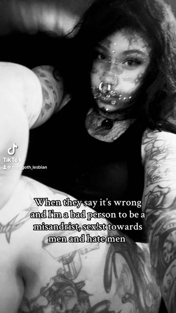 @that_goth_lesbian
