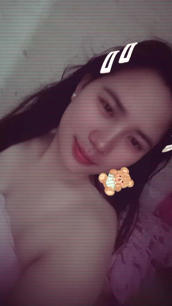 @pinkly girl🩷
