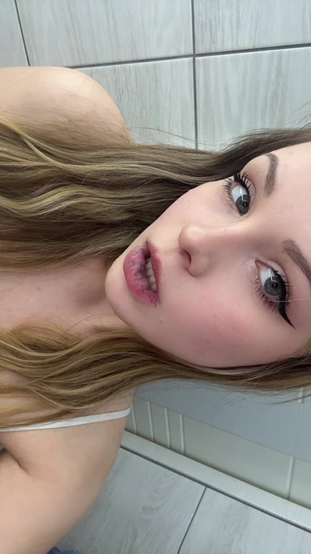 @викси