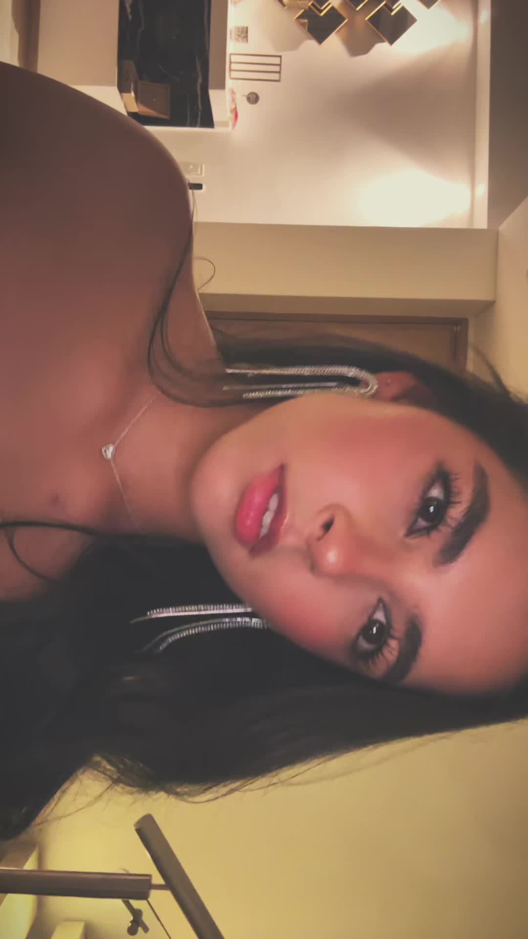 @Sofi💗
