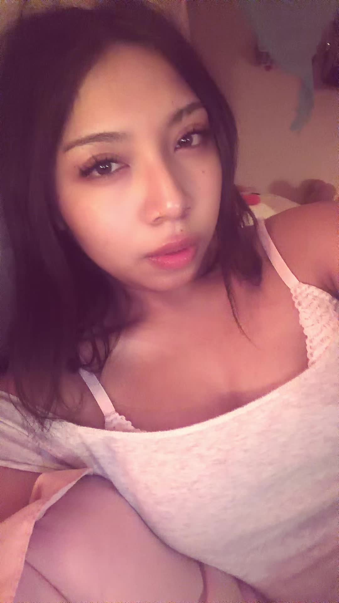@Lee Sungyeol girlfriend<3