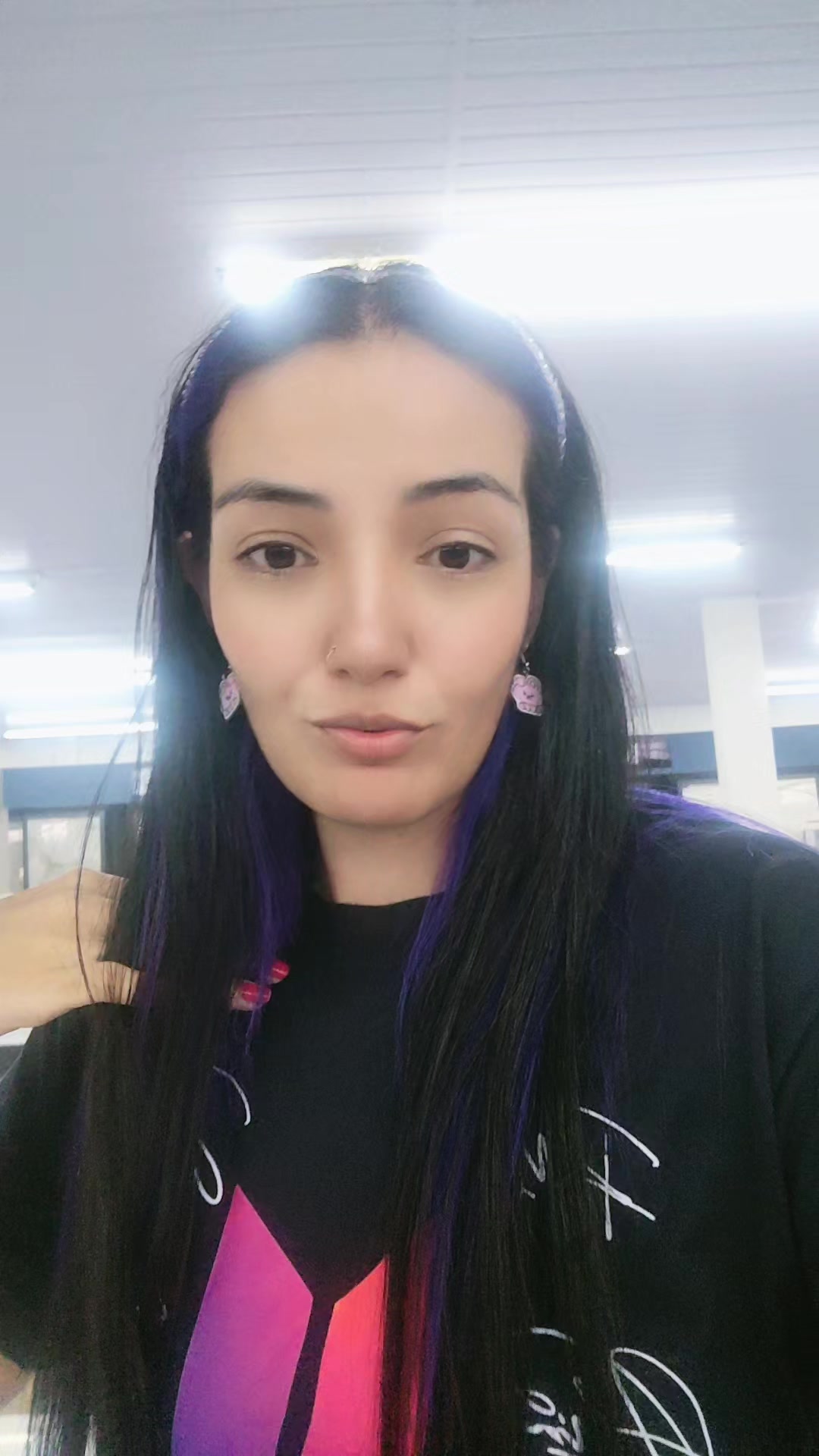 @@Bia_MamaeArmy💜🫰🏻