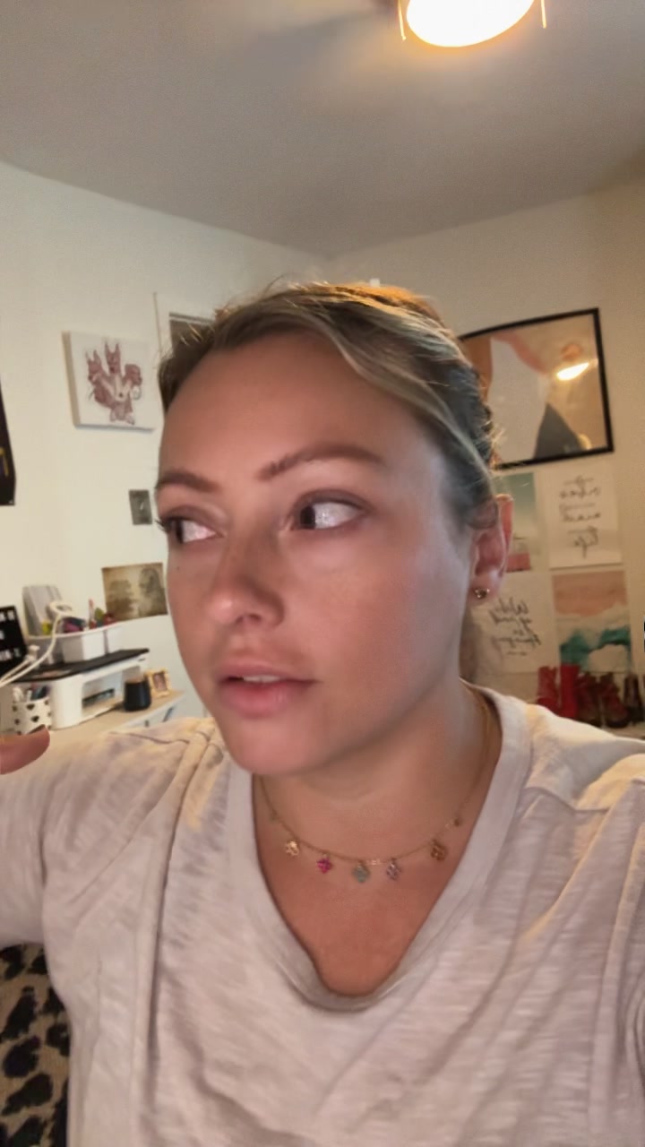 @kelsiedamnnnnnmorris