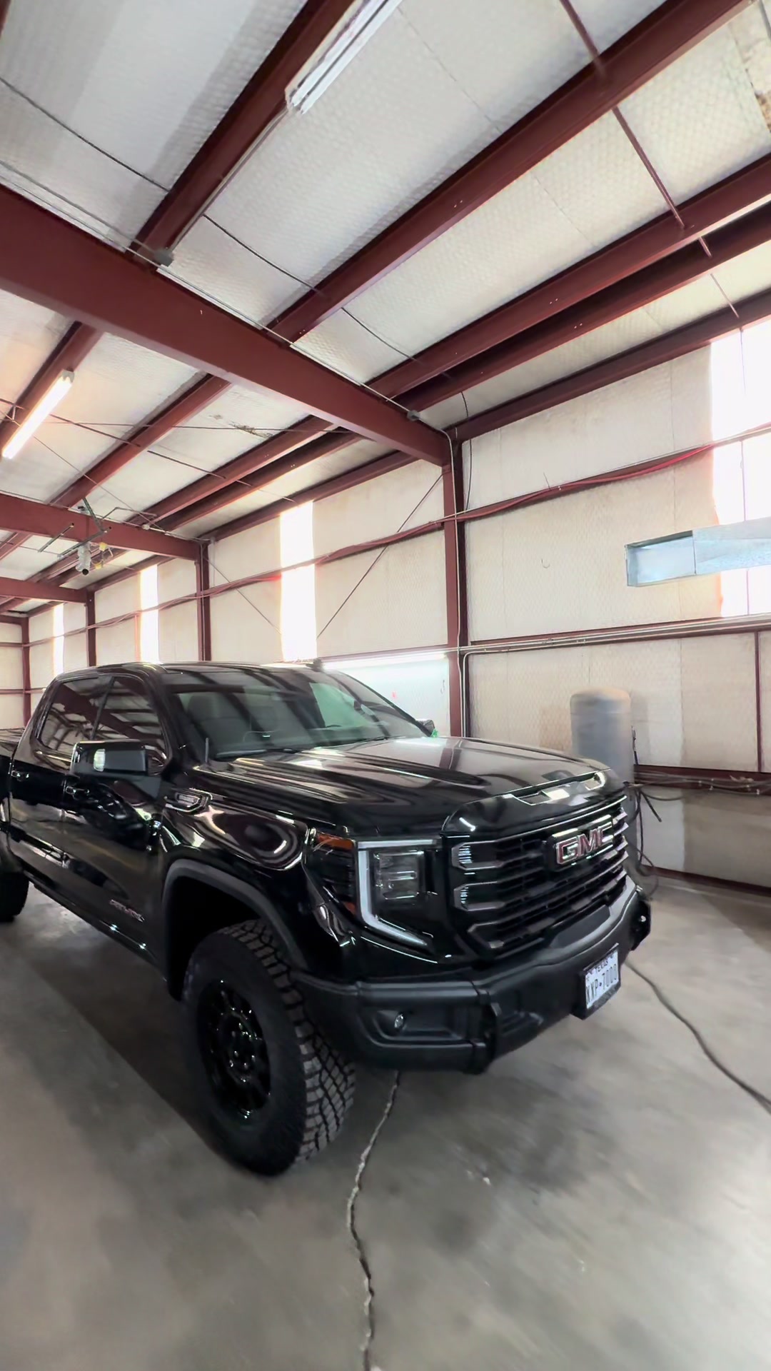@806Detailing