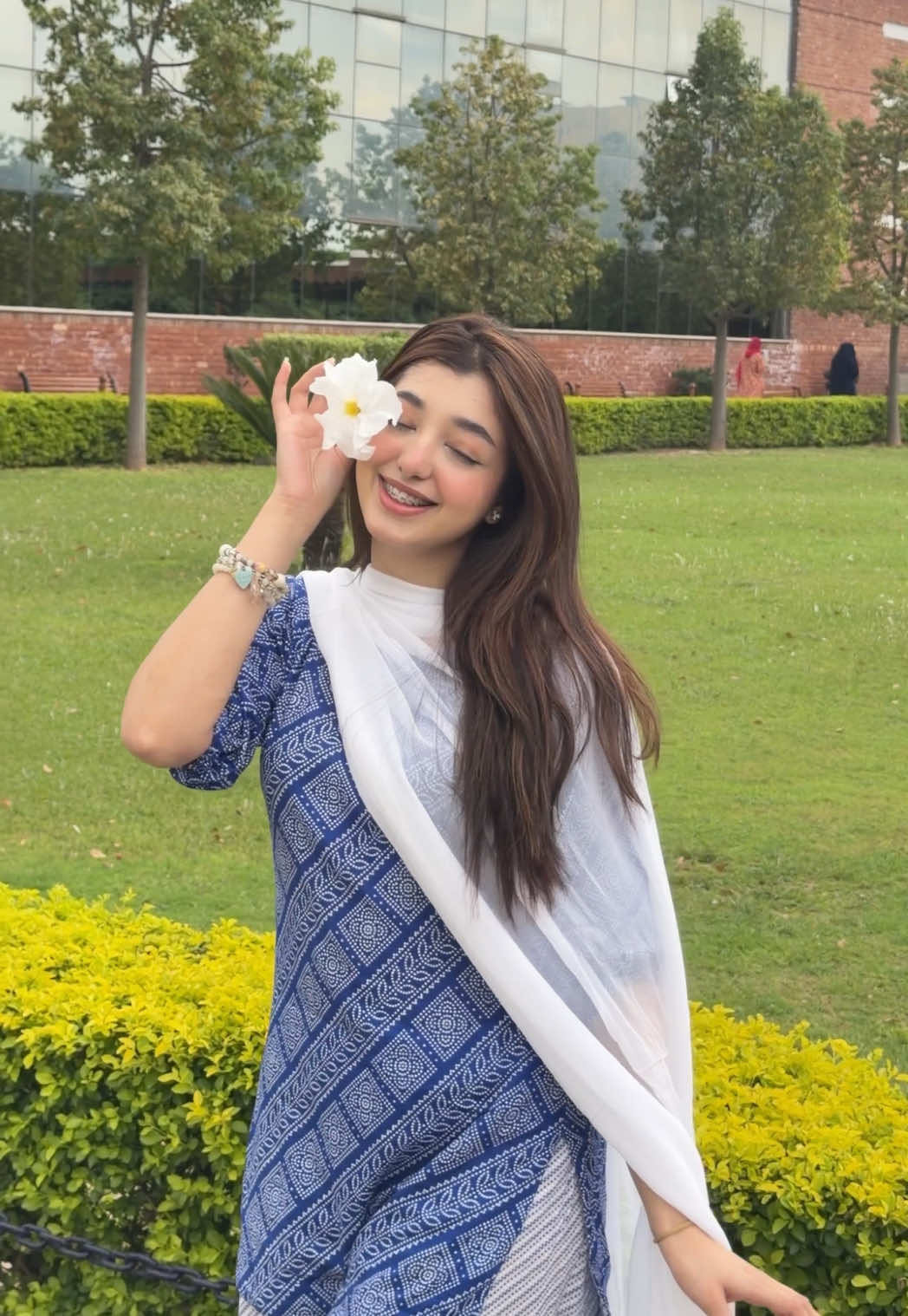 @amna_sal_