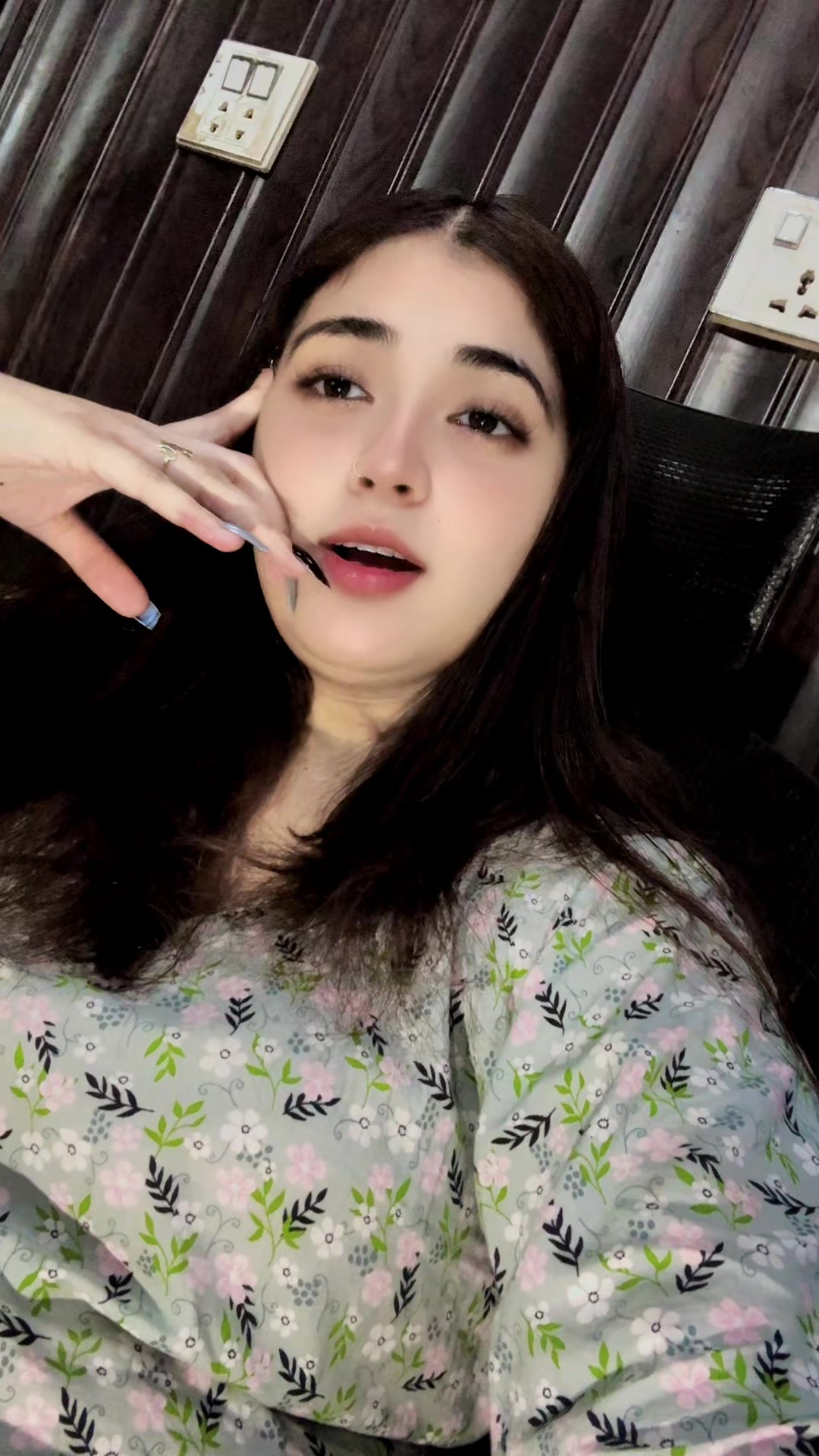 @MahamAwan