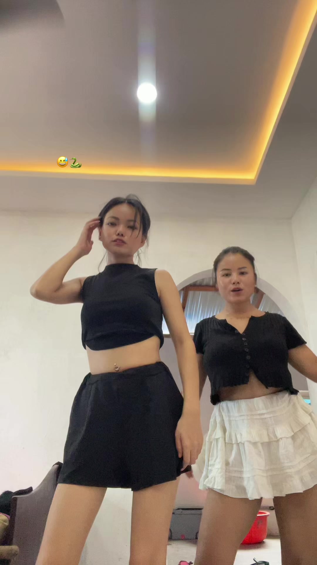 @luna10