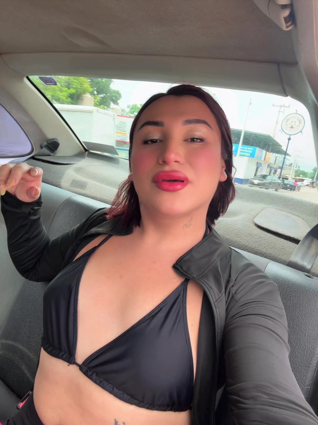 @Angie🦢