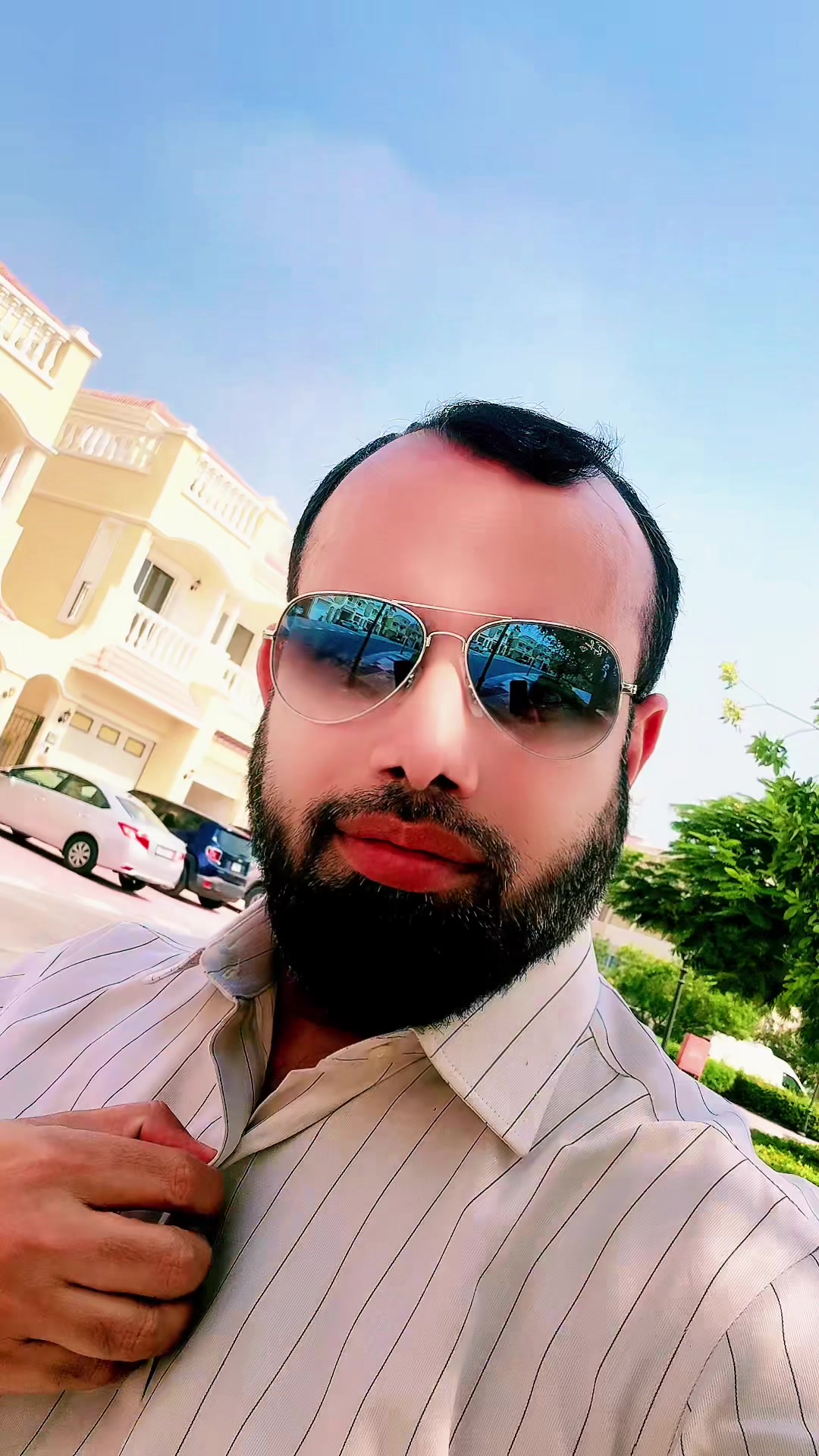 @Simply person 🧍