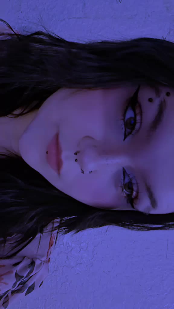 @Lilith_fox13