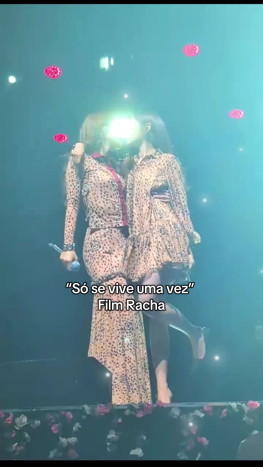 @Luna in the box