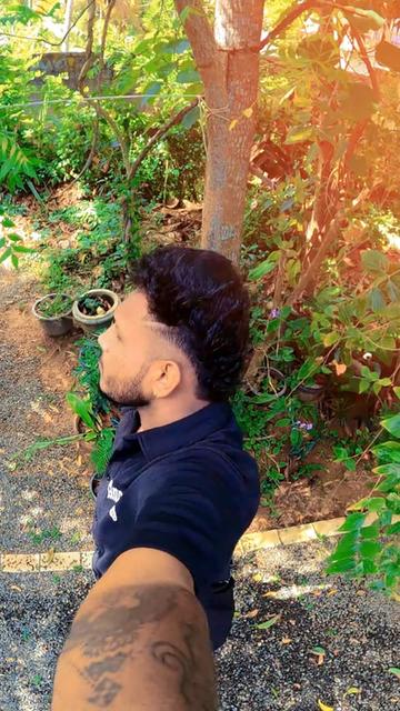 @MR.මැණික්