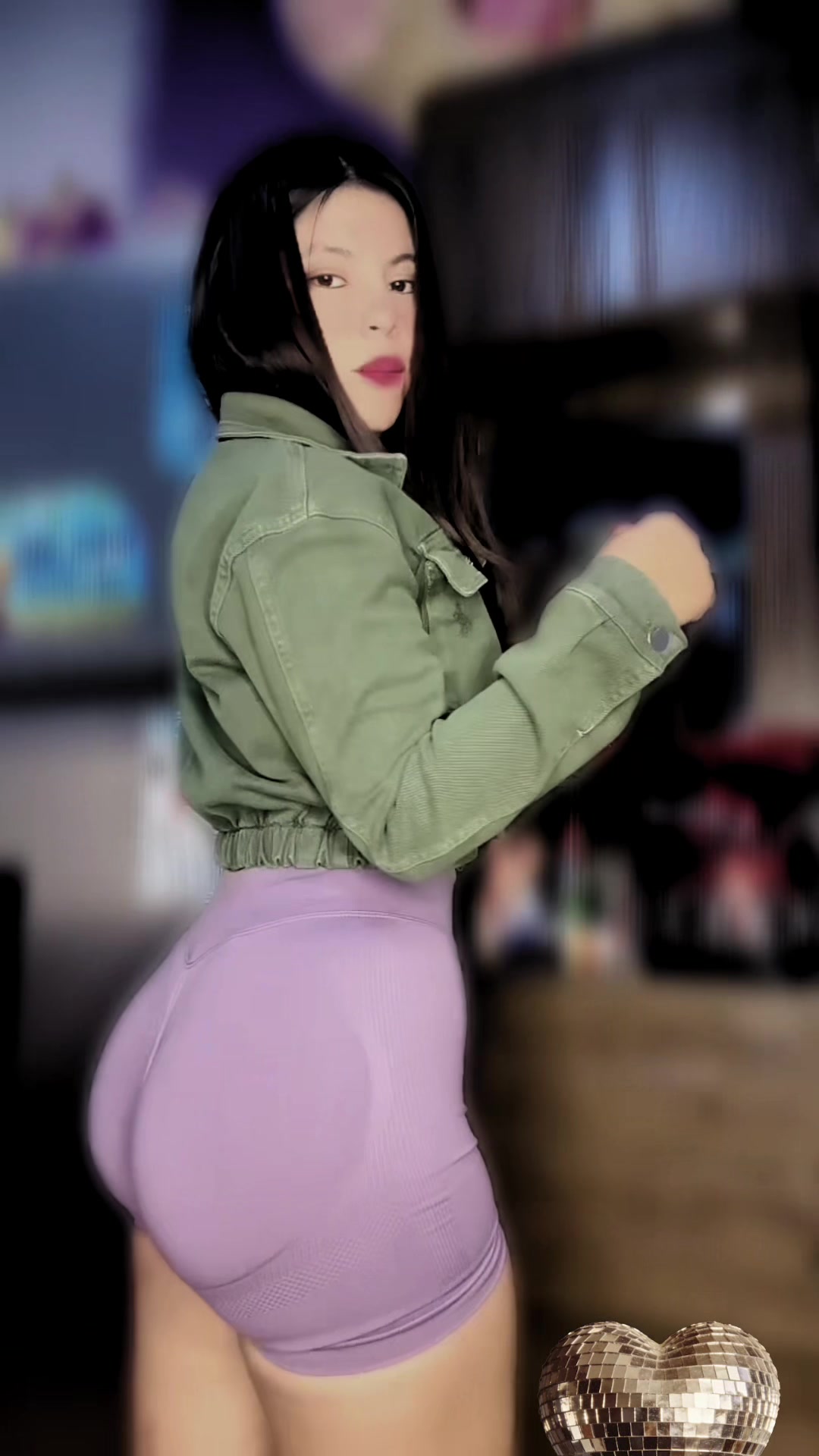 @🖤𝔼𝕝𝕪
