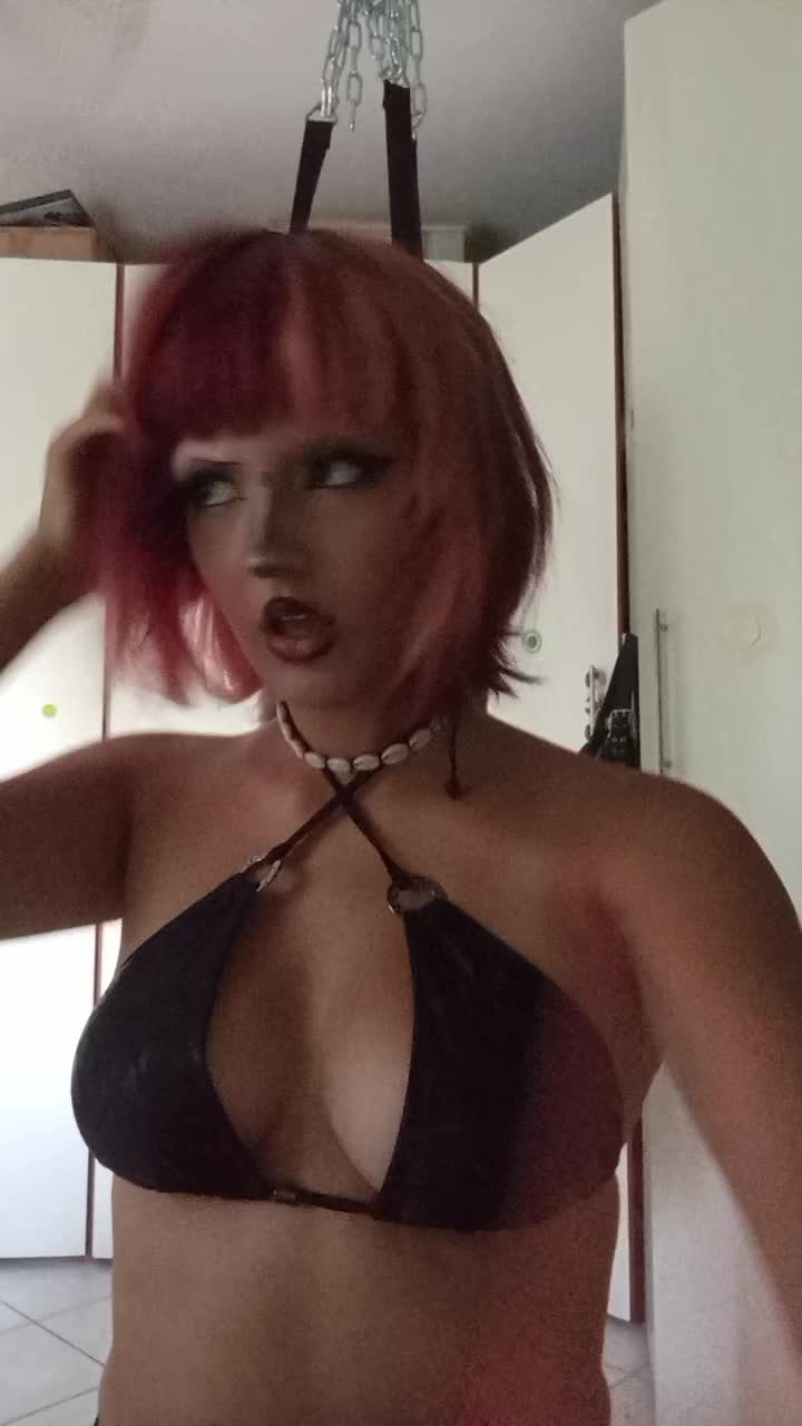 @v4mp1r3e.zz