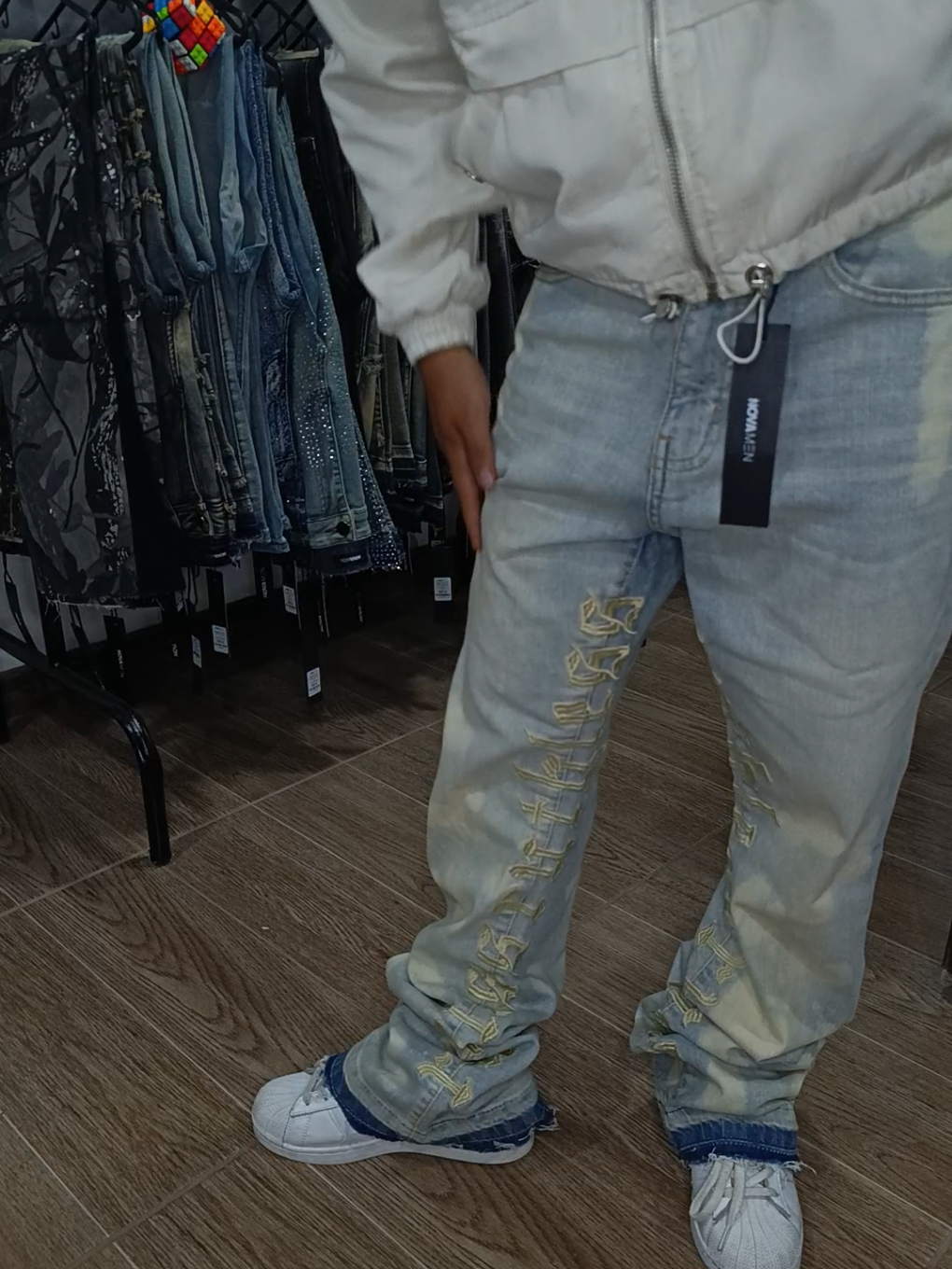 @Jeans_Streetwear