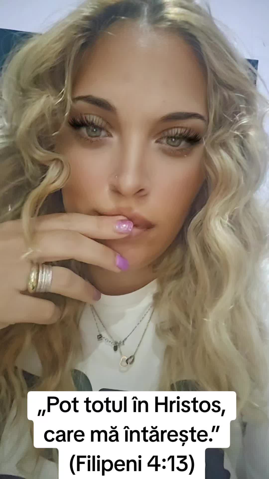 @elena