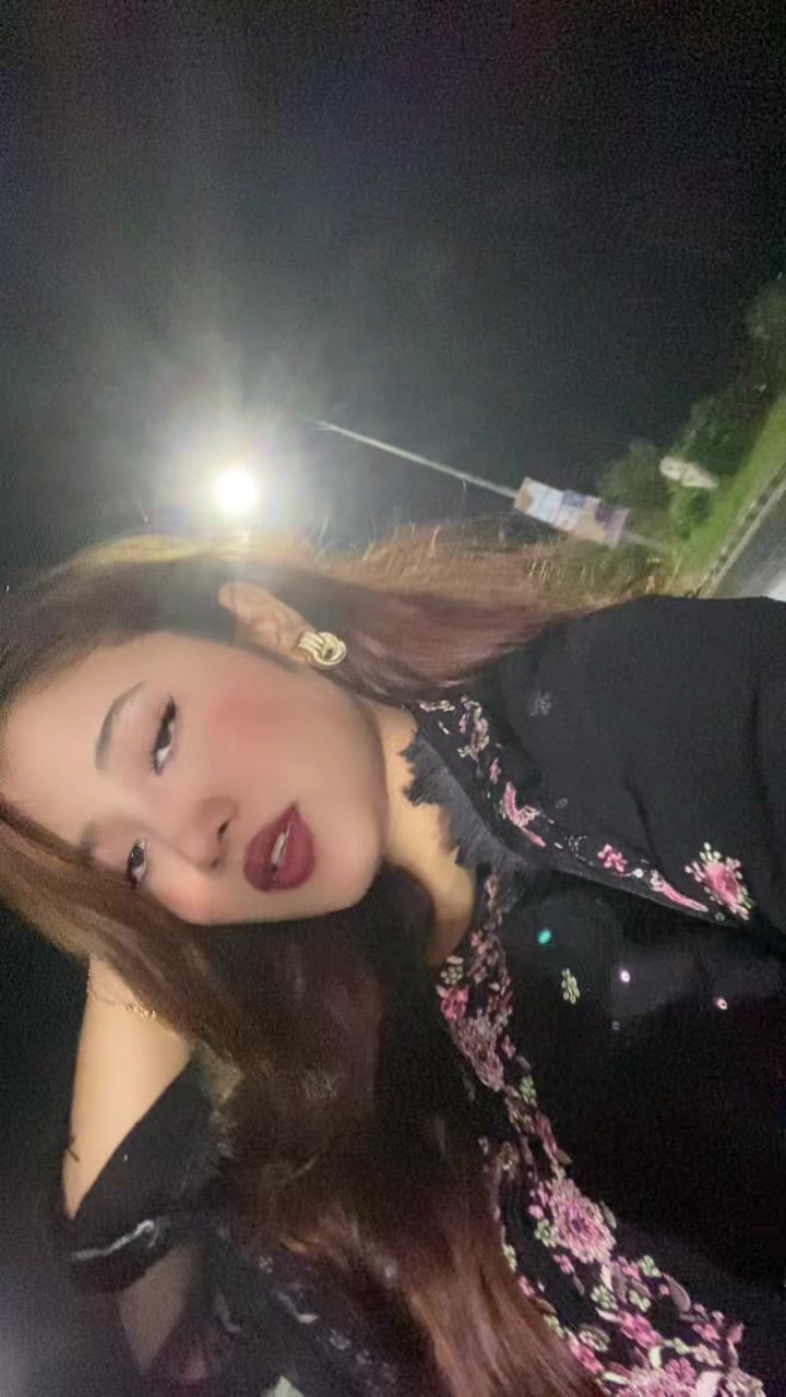 @🍷