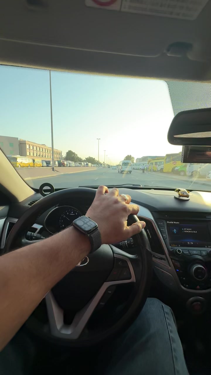 @mOOn🇦🇪