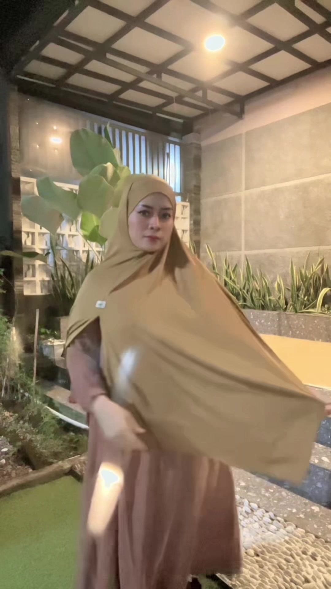@ARINTA