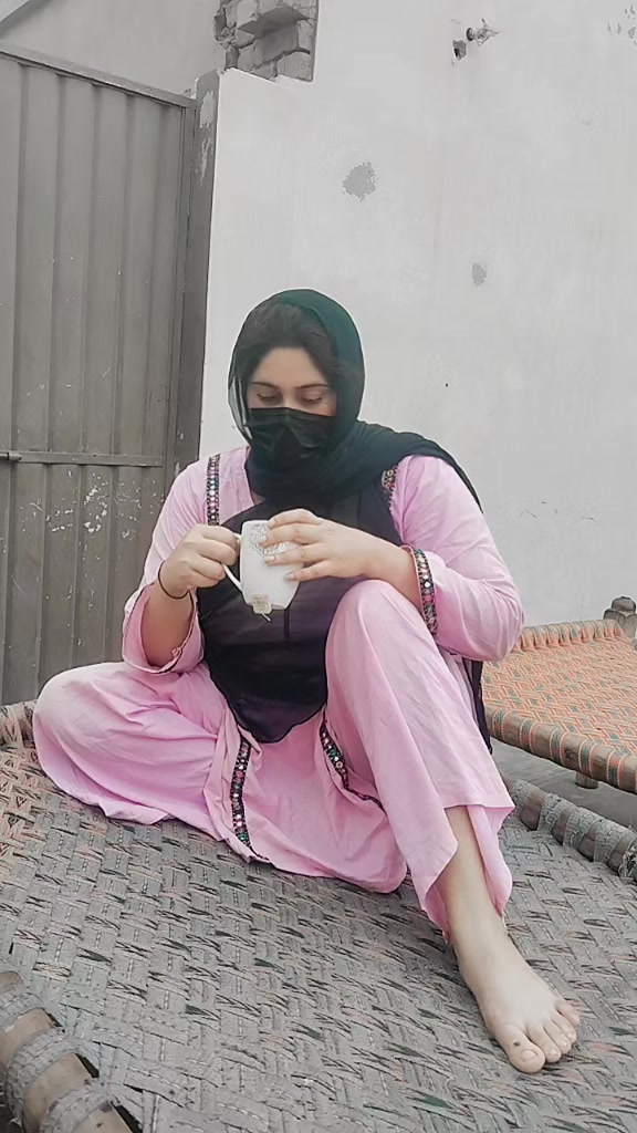 @Hadia khan