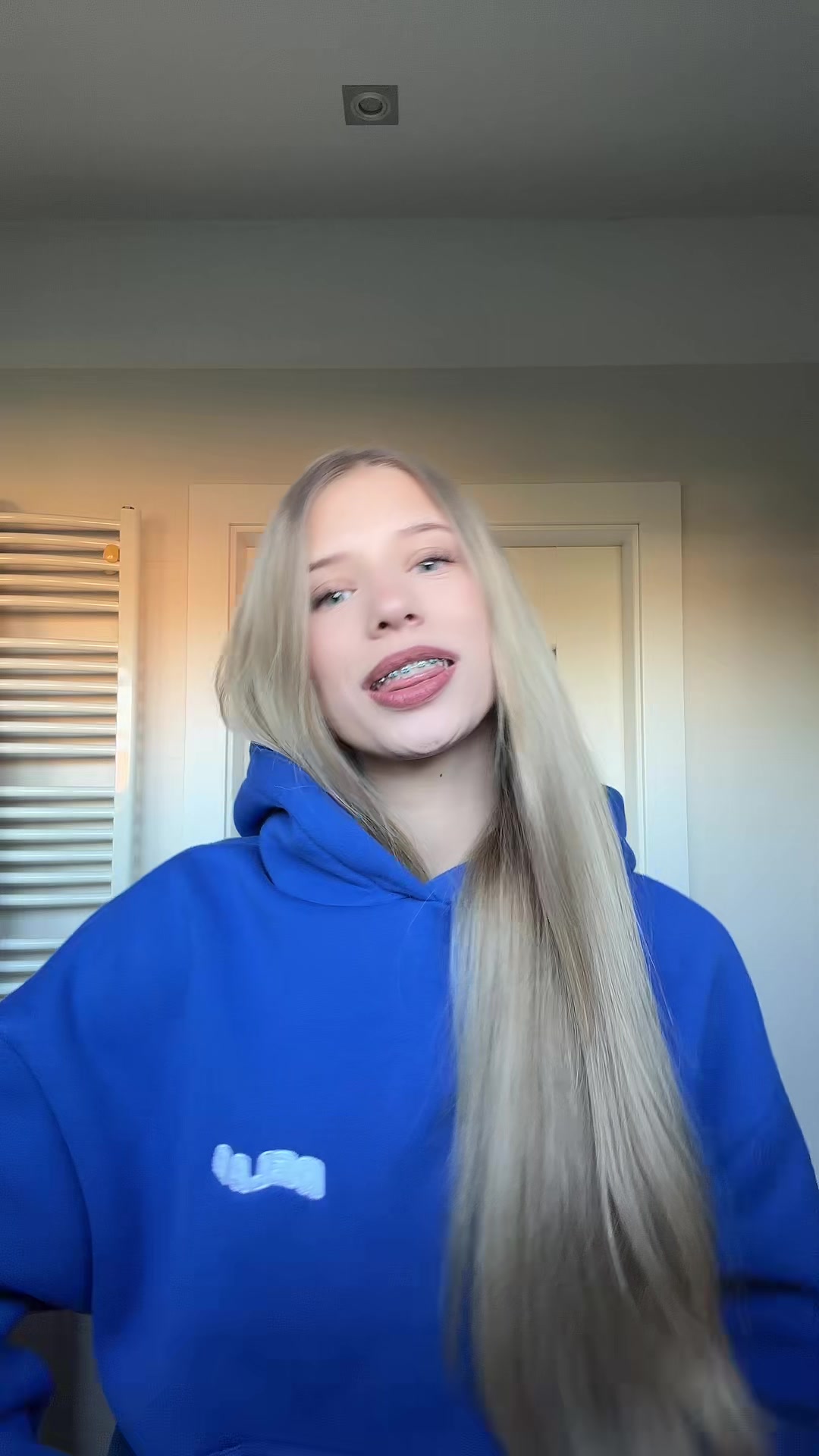 @aaduskaa__