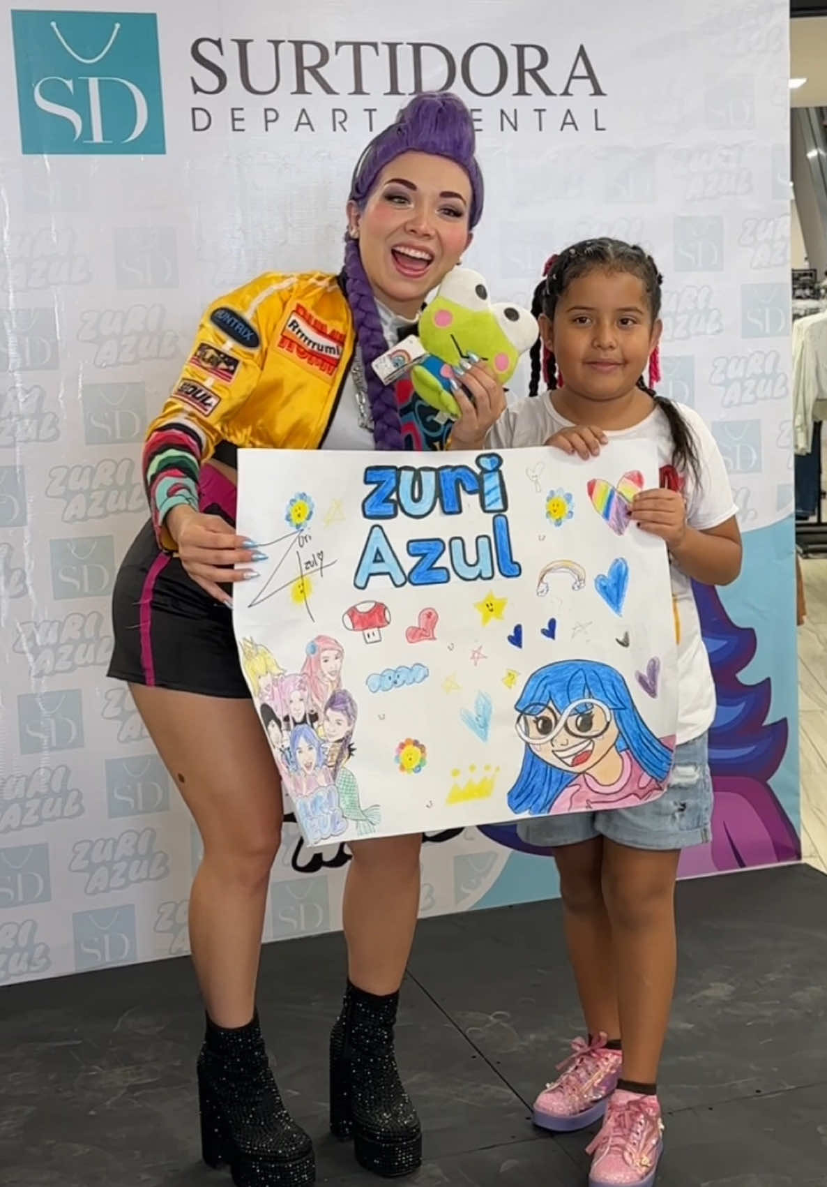 @Zuri Azul