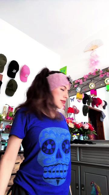 @โค๏ธ๐ฅ๐๐๐๐๐๐ฉ๐ท๐