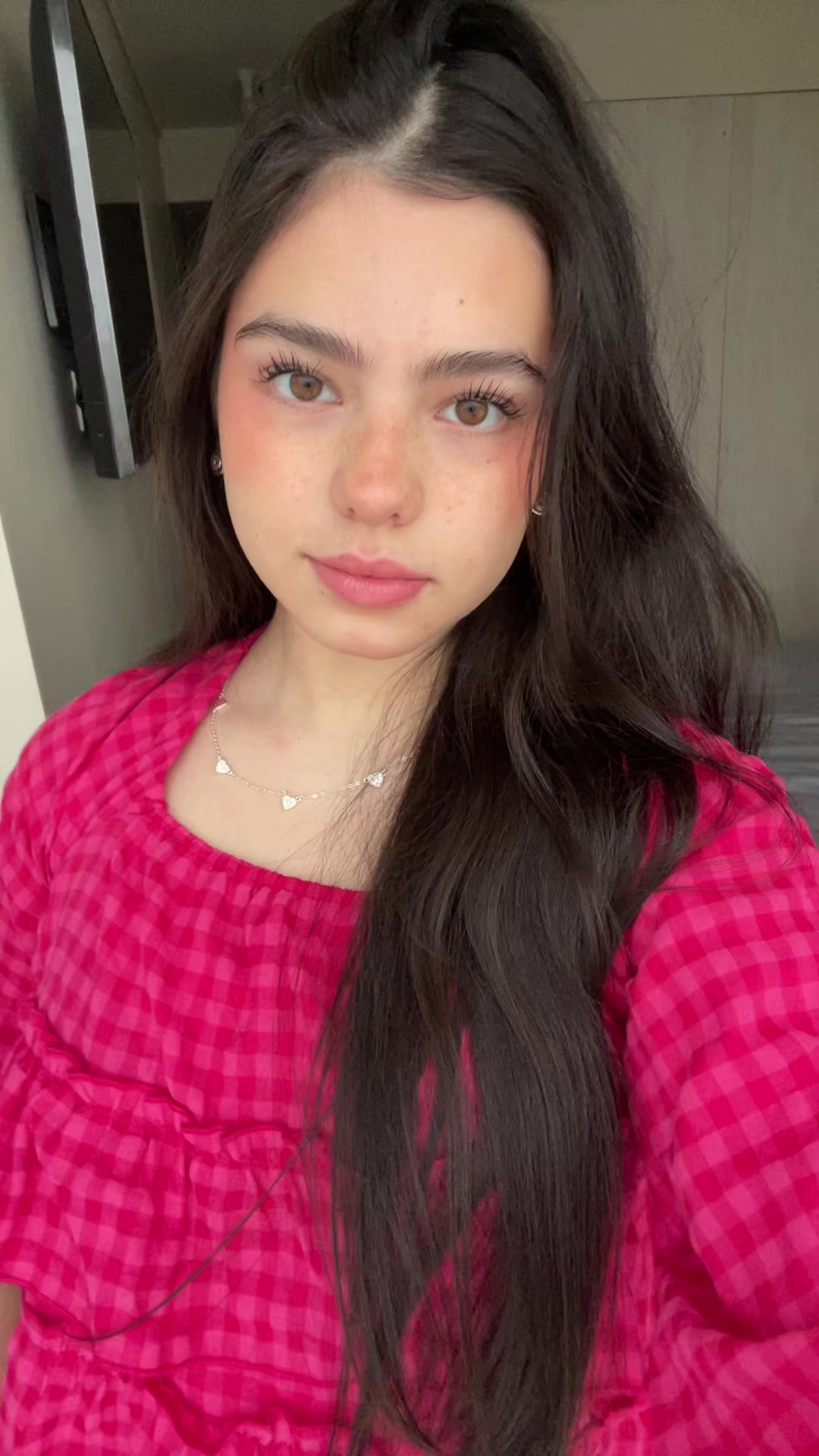 @joosefinq