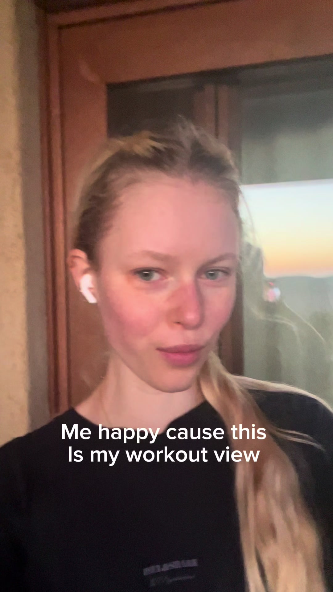 @the.realdaria