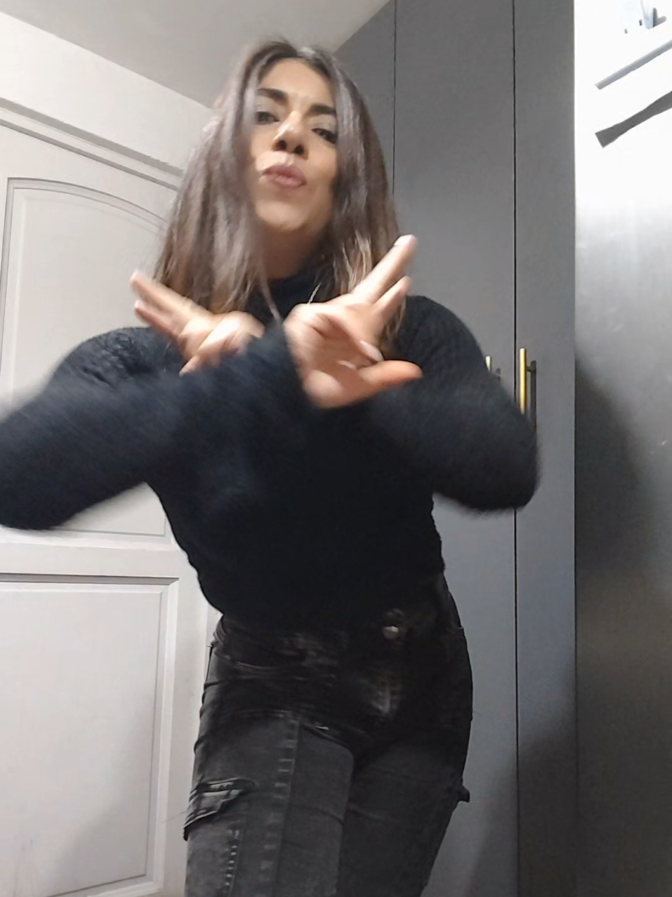 @Venus Johari / Danza &Aacute;rabe