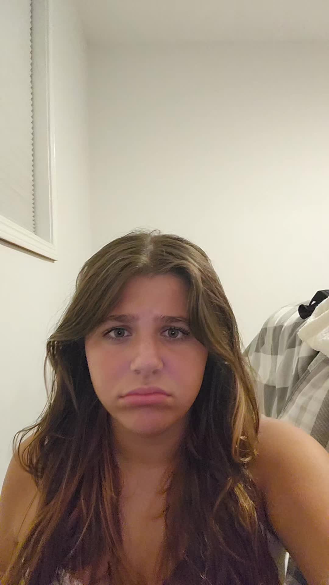 @???